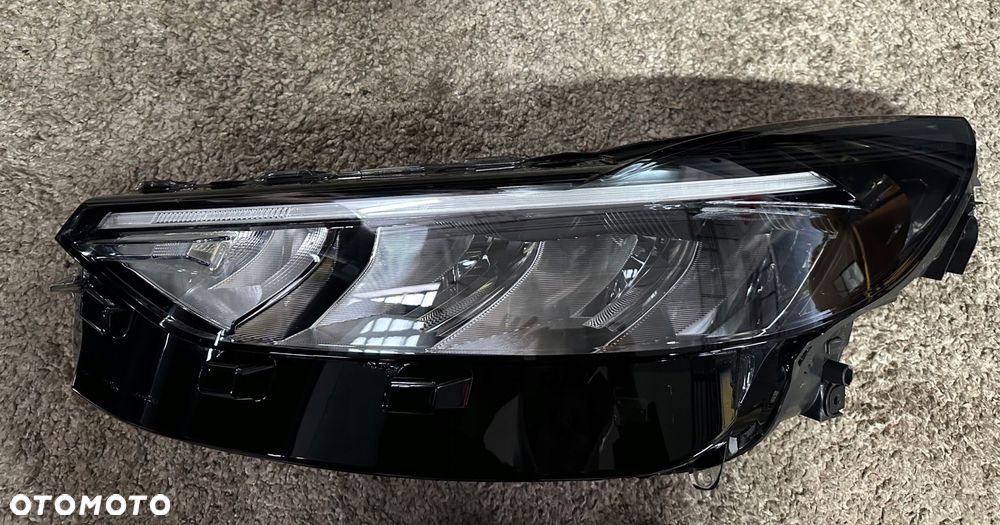 reflektor lewy ford kuga 24- - 1