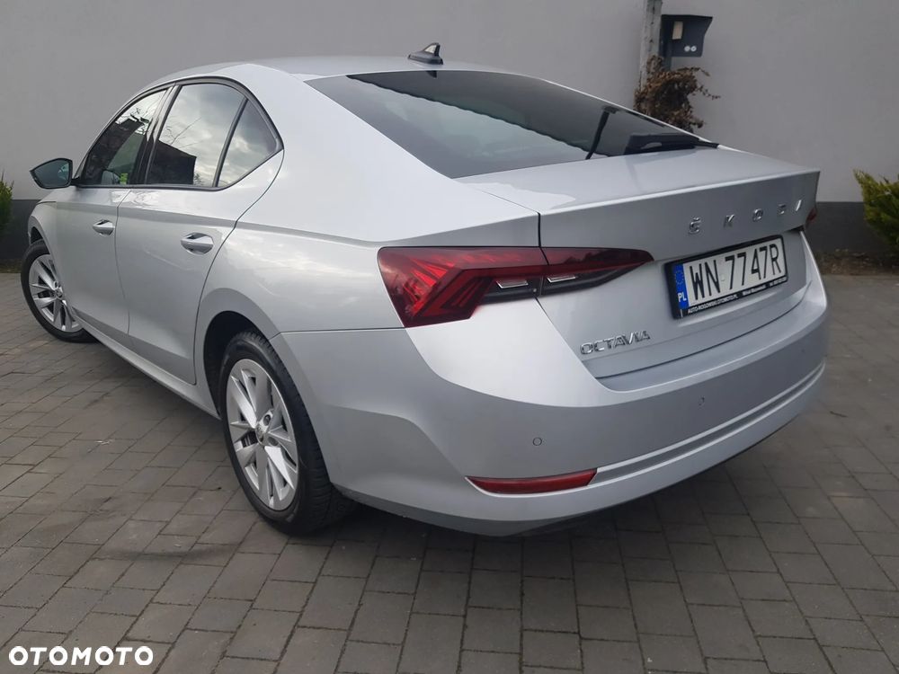 Skoda Octavia 1.5 TSI ACT Style - 9