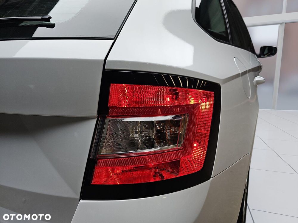 Skoda Fabia 1.0 TSI Ambition - 32