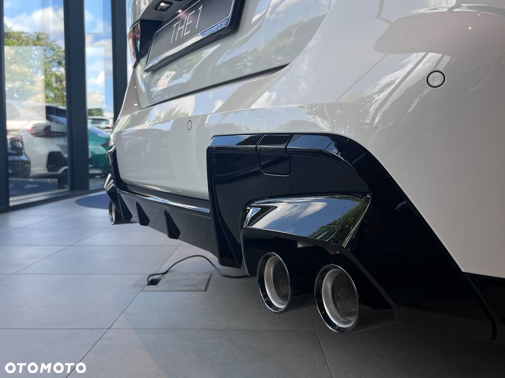 BMW Seria 1 - 38
