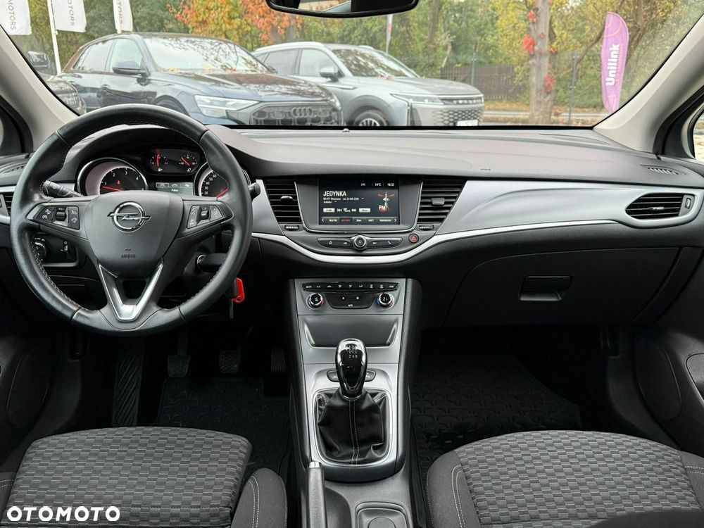 Opel Astra 1.6 CDTI Enjoy - 17
