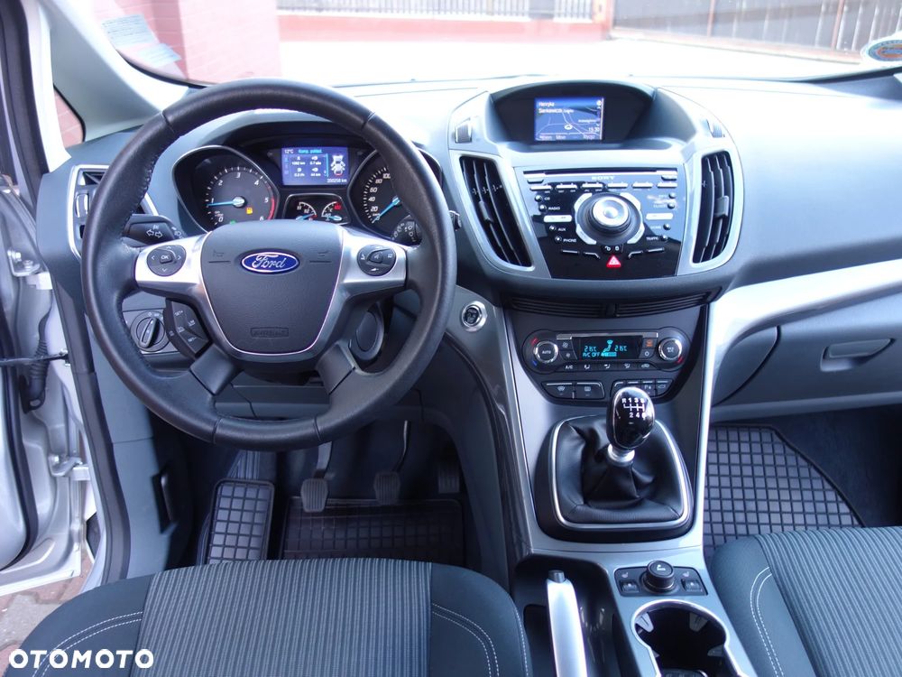 Ford Grand C-MAX 2.0 TDCi Titanium - 26