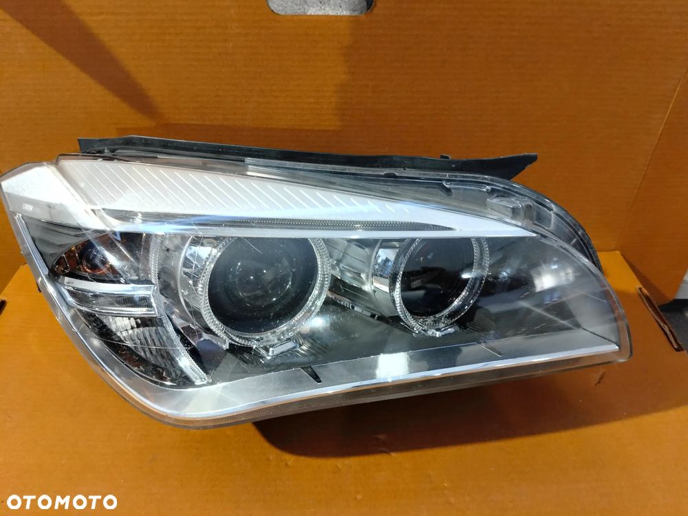 Lampa prawy przód BMW X1 Europa - 1