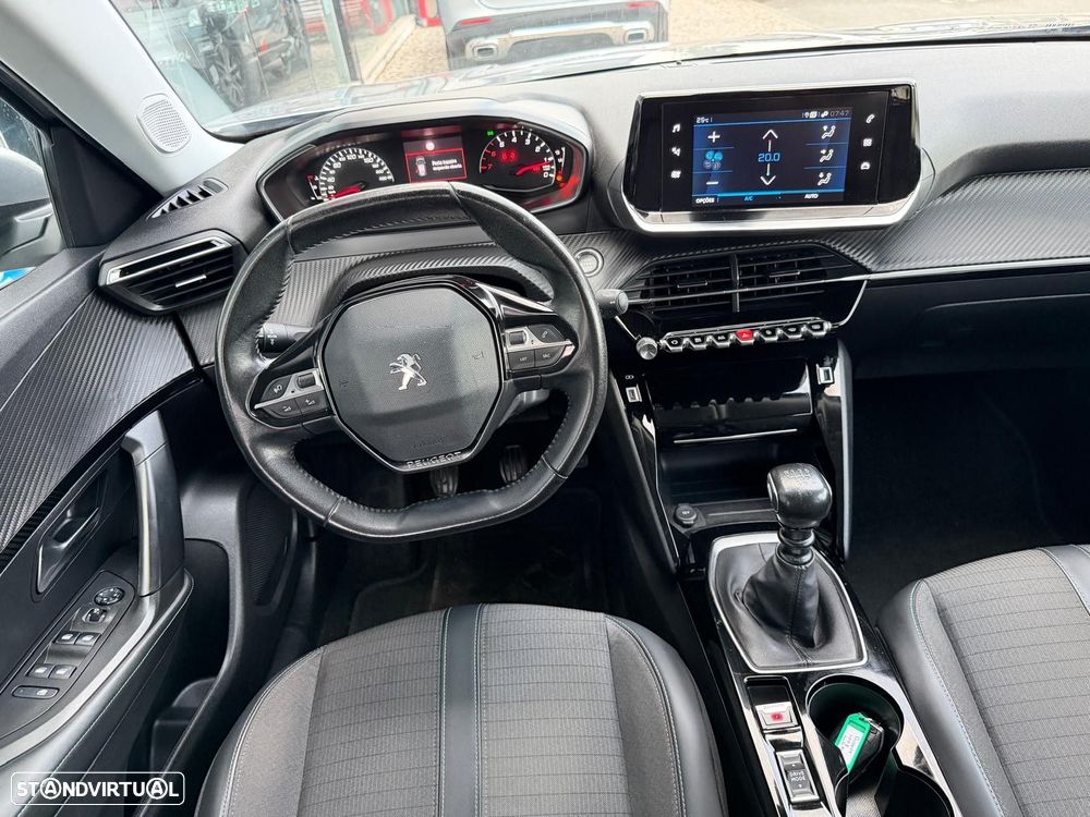 Peugeot 2008 1.2 PureTech Allure - 6