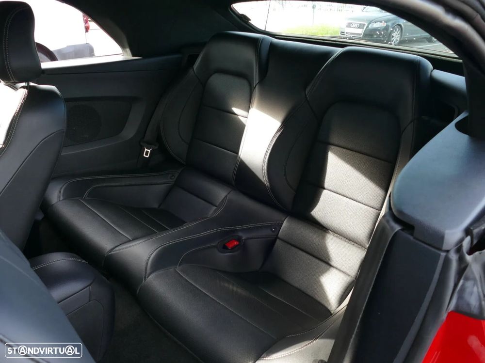 Ford Mustang 2.3i EcoBoost Aut. - 33