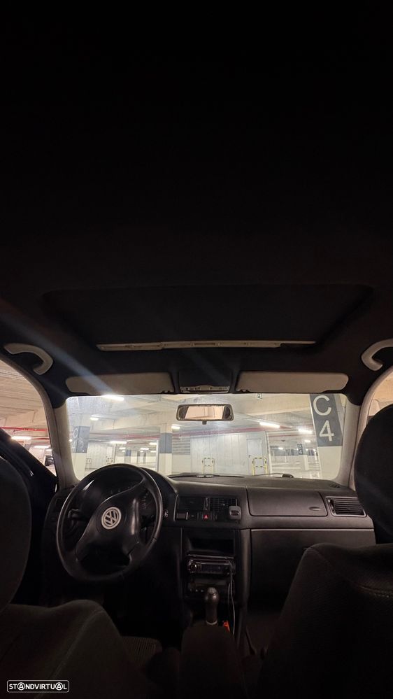 VW Golf Variant 1.9 TDi Highline - 10