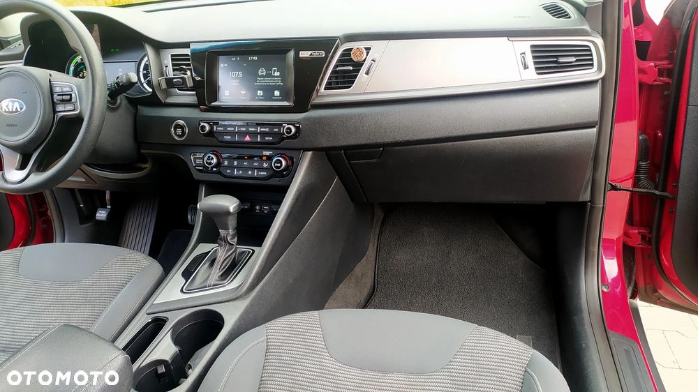 Kia Niro 1.6 GDI 2WD Spirit - 33