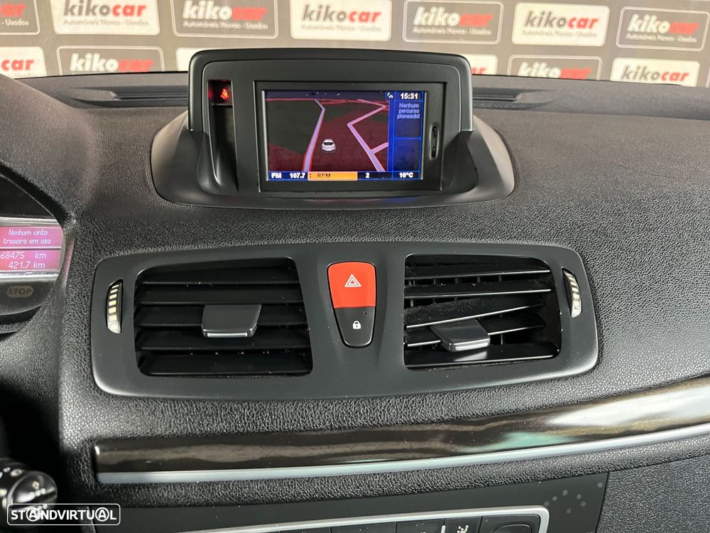 Renault Mégane Sport Tourer 1.5 dCi Comfort SS - 24