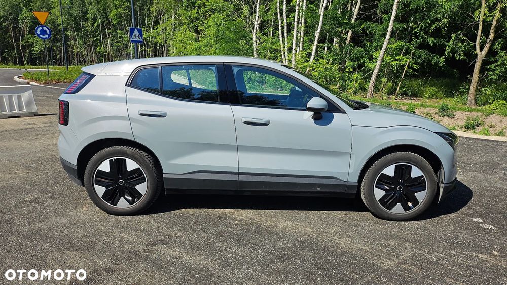 Volvo EX30 51kWh Single Motor Core - 9