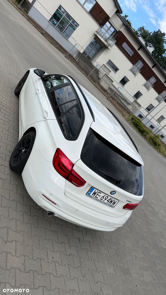 BMW Seria 3 318i - 9