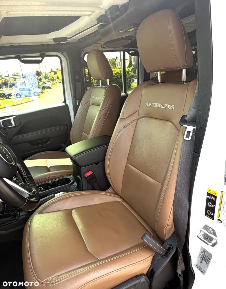 Jeep Wrangler Unlimited 2.0 Turbo PHEV 4xe Rubicon - 24