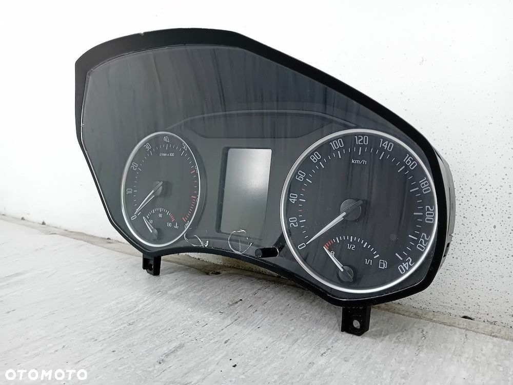 LICZNIK SKODA OCTAVIA II 1Z0920803Q 1.6 MPI - 6