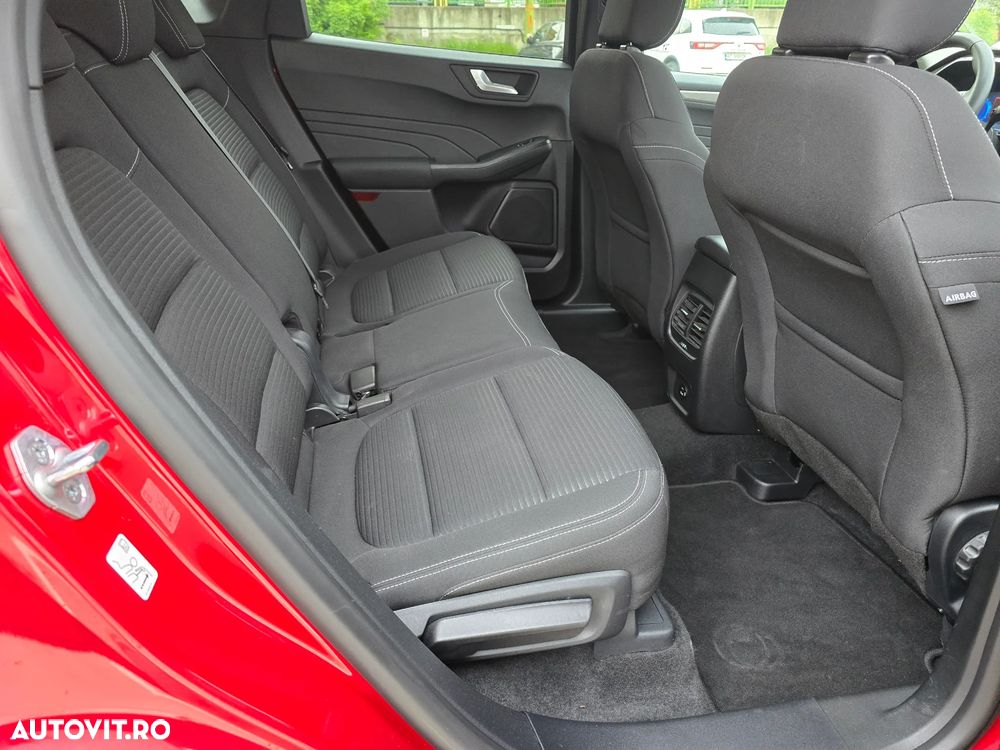 Ford Kuga 2.5 Duratec PHEV ST-LINE - 17