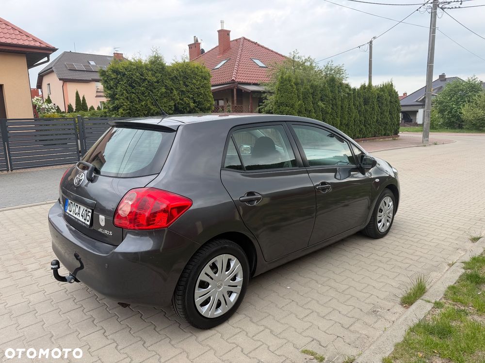 Toyota Auris 1.33 VVT-i Edition - 3