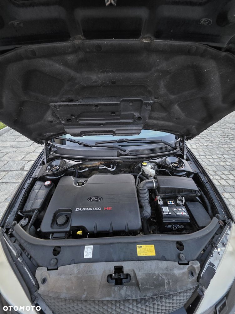 Ford Mondeo - 8
