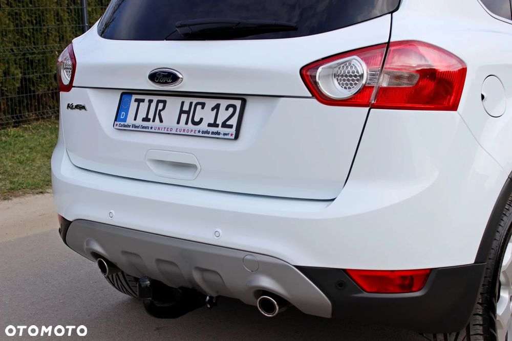 Ford Kuga 2.0 TDCi 4x4 Titanium - 14