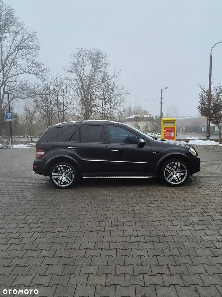 Mercedes-Benz ML 63 AMG 4-Matic - 4