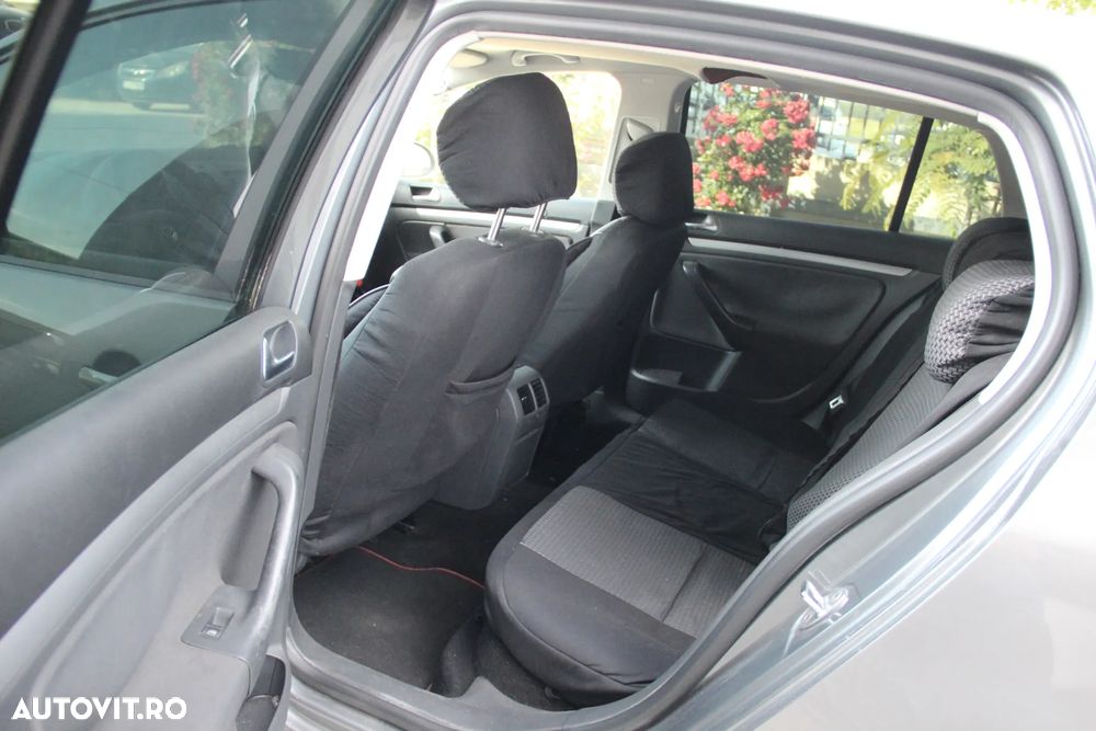 Volkswagen Golf 1.9 TDI DPF Goal - 14