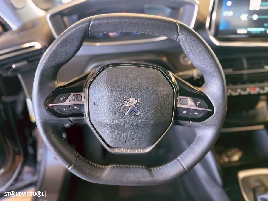 Peugeot 2008 1.2 PureTech Allure Pack - 14