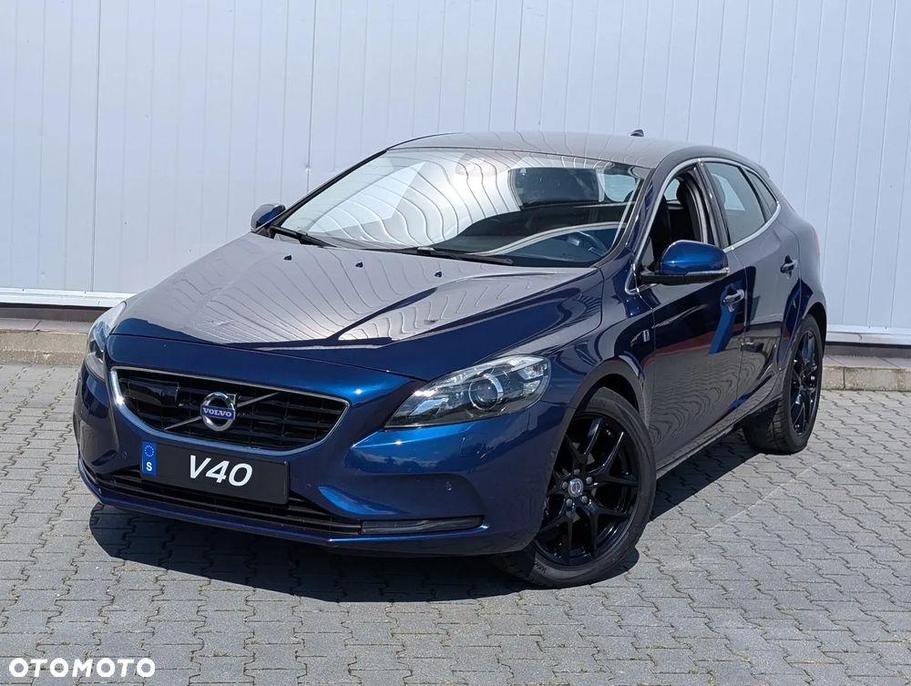 Volvo V40 D3 Drive-E Ocean Race - 1