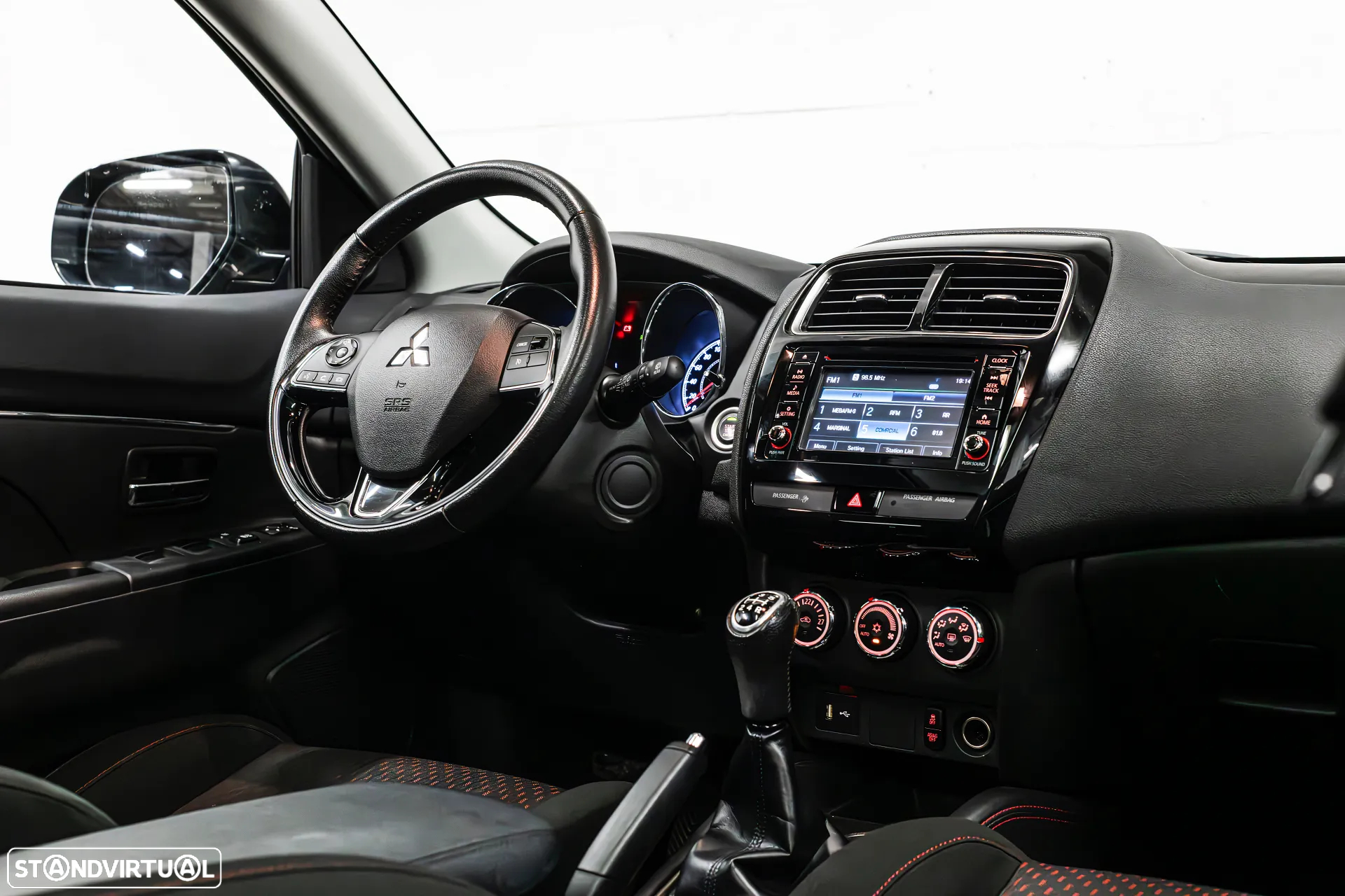 Mitsubishi ASX 1.6 MIVEC Intense Connect Edition - 12