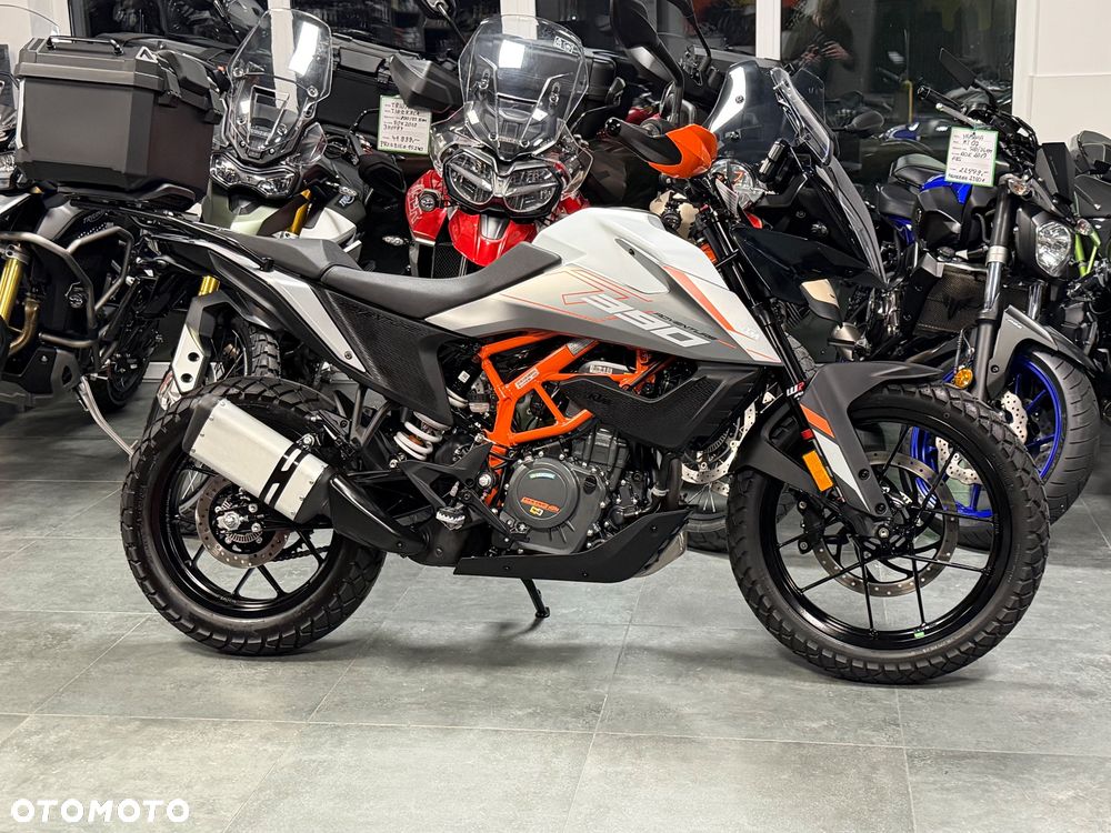 KTM Adventure - 2