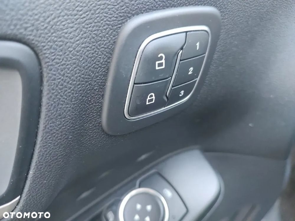 Ford Kuga 1.5 EcoBoost AWD Titanium ASS - 8