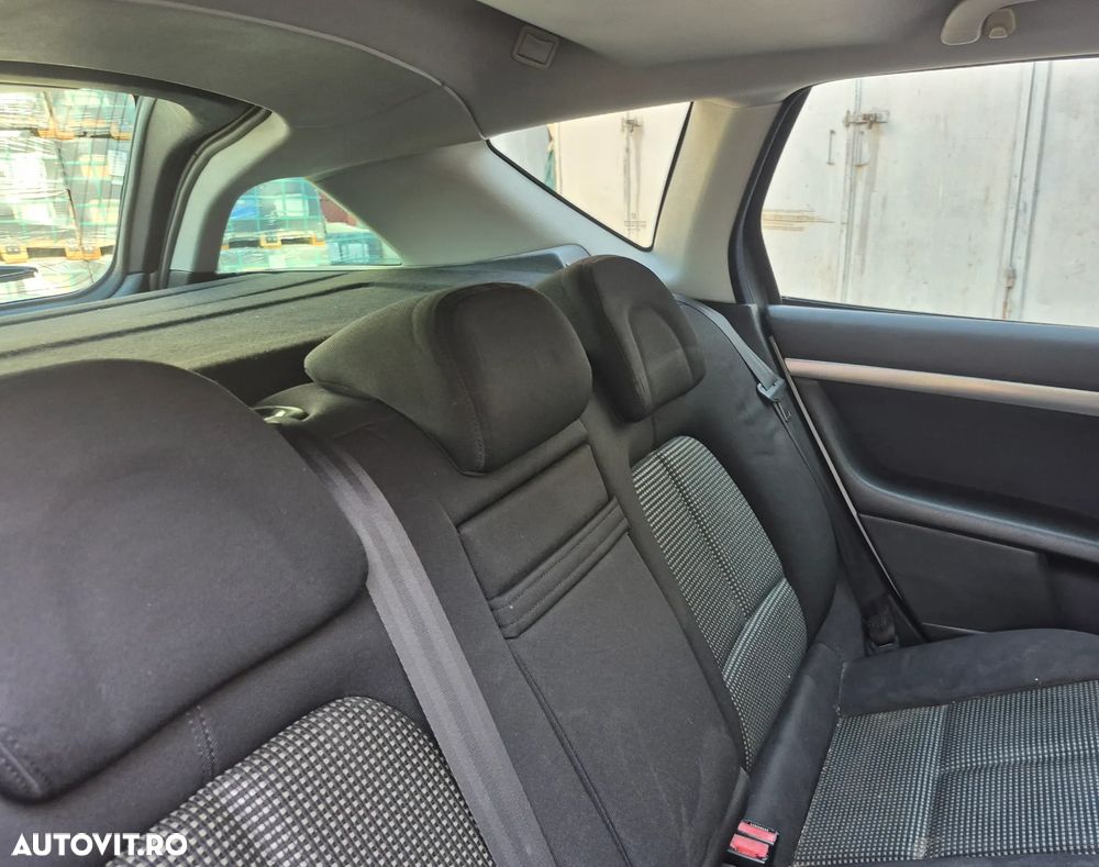 Peugeot 407 HDi 165 Automatik Platinum - 26