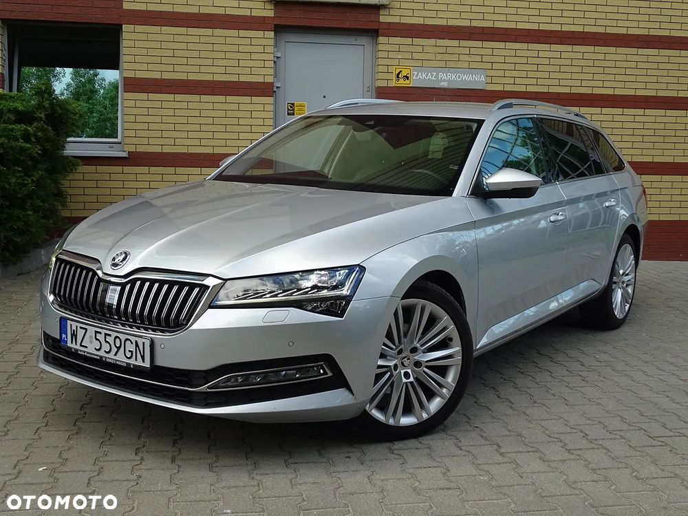 Skoda Superb 2.0 TDI SCR Style DSG - 2