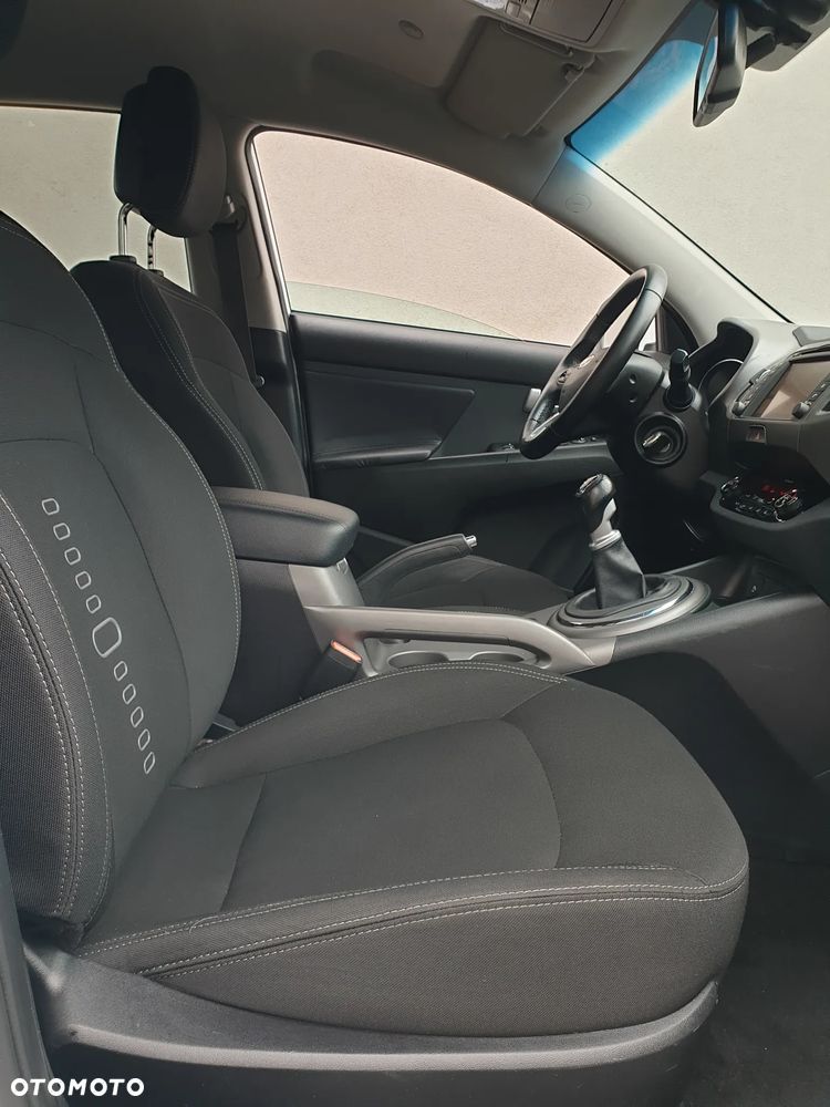 Kia Sportage 1.6 GDI Business Line L 2WD - 29