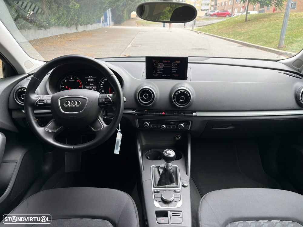Audi A3 Sportback 1.6 TDI Sport - 5