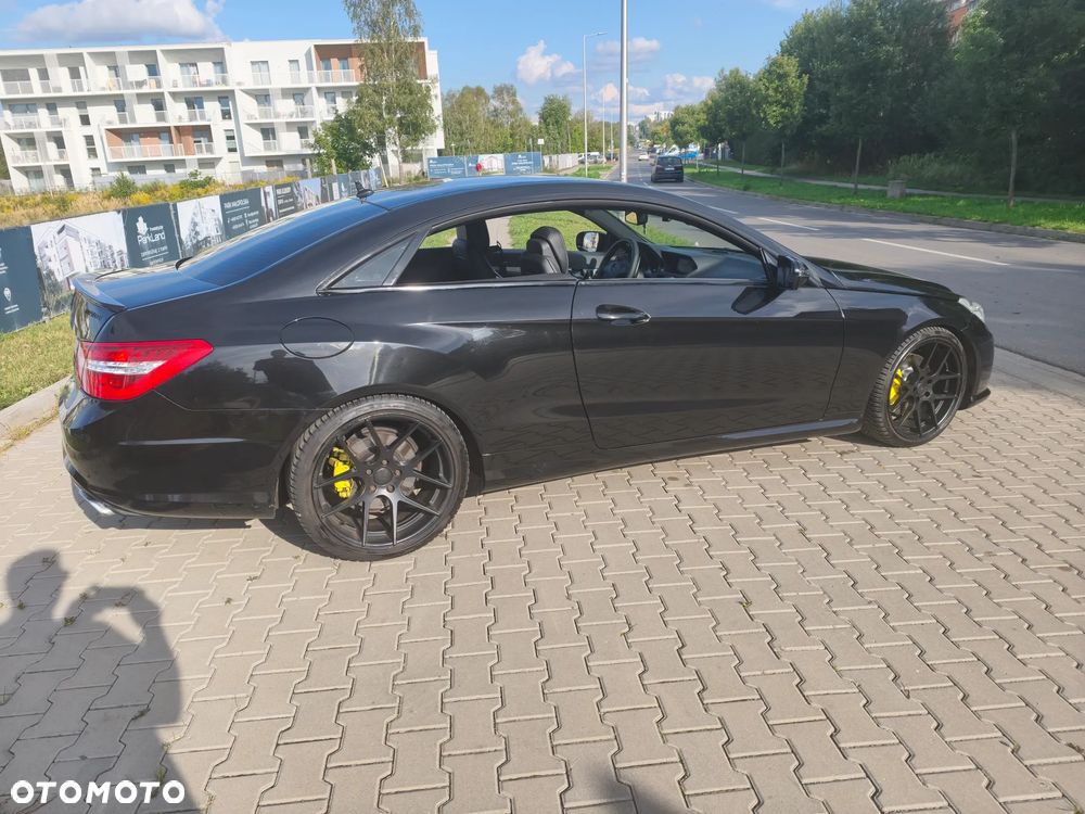 Mercedes-Benz Klasa E - 22