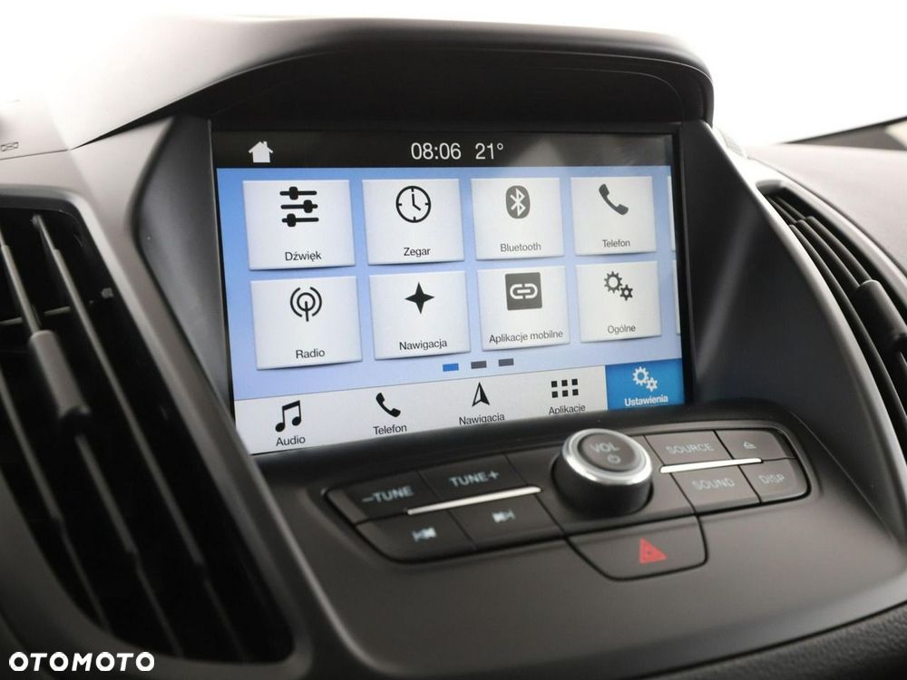 Ford Kuga 2.0 TDCi 2x4 Titanium - 24