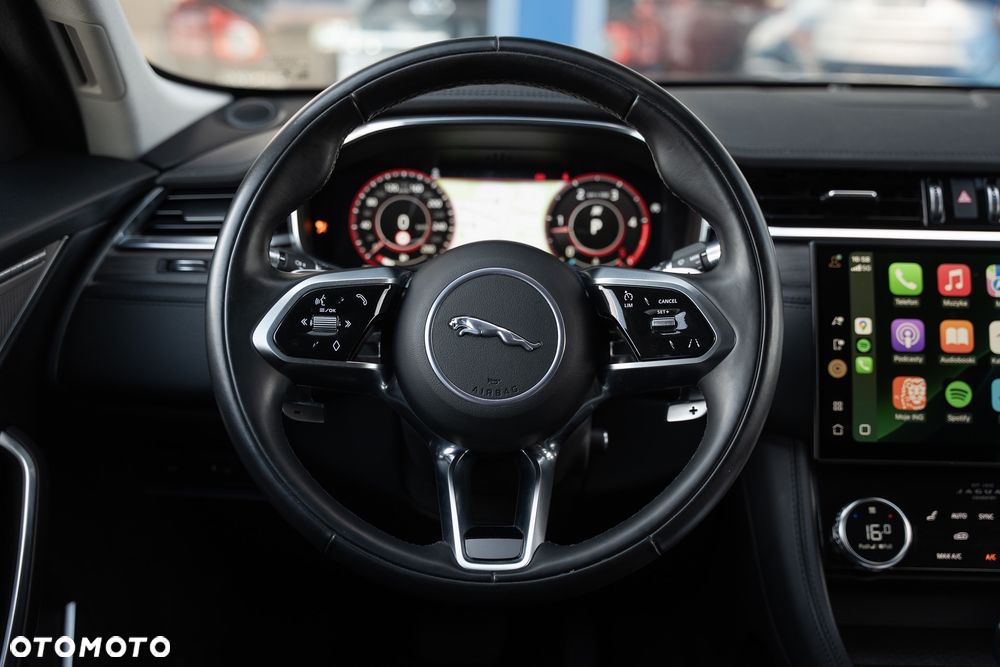 Jaguar F-Pace D200 AWD R-Dynamic HSE - 27