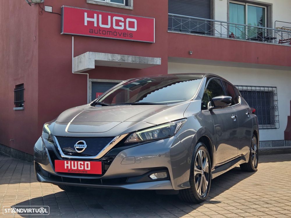 Nissan Leaf N-Connecta Two Tone - 1