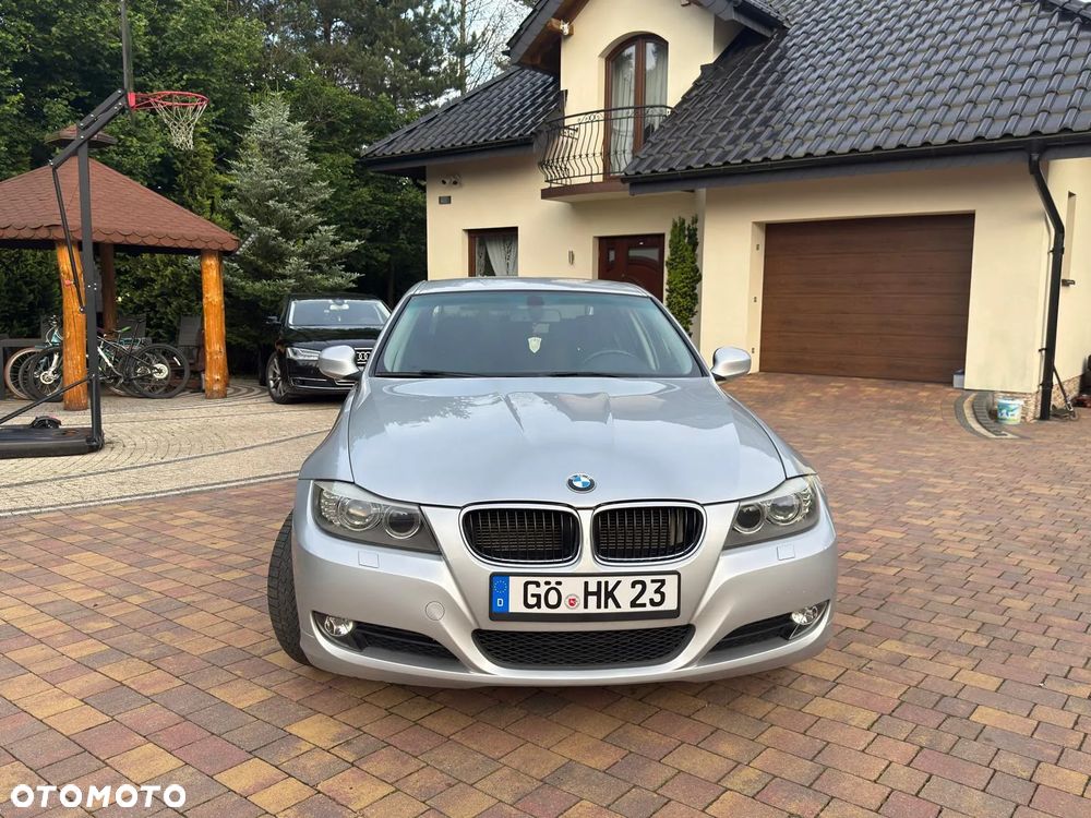 BMW Seria 3 - 16