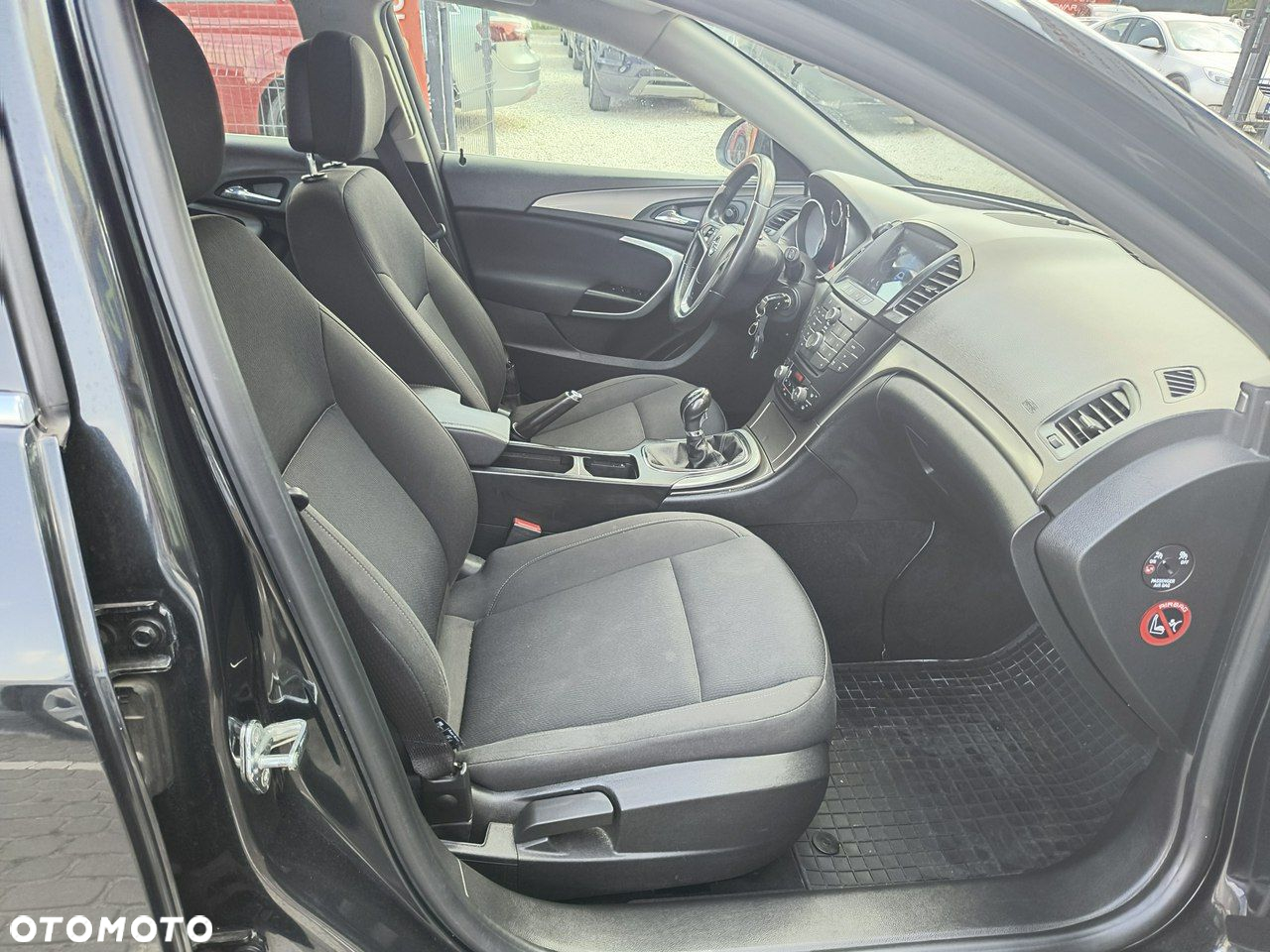 Opel Insignia - 15