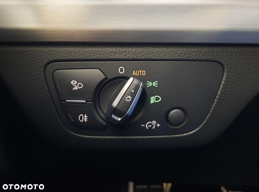 Audi Q5 45 TFSI mHEV Quattro S Line S tronic - 28