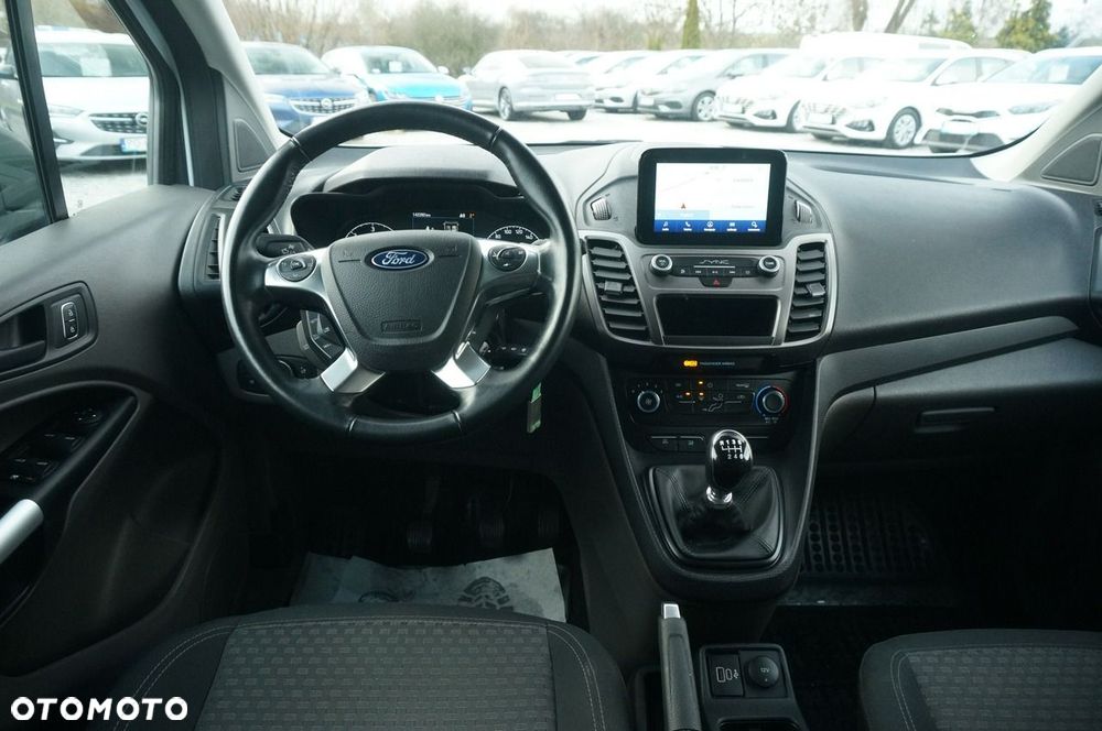 Ford Transit Connect - 12