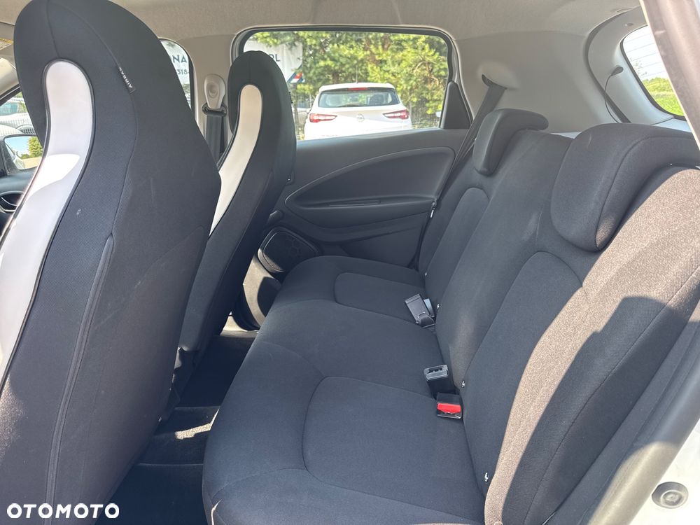 Renault Zoe - 8