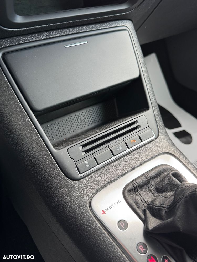 Volkswagen Tiguan - 8