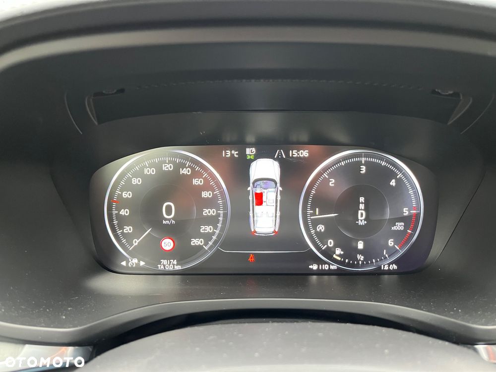 Volvo V60 Cross Country Pro D4 AWD - 6