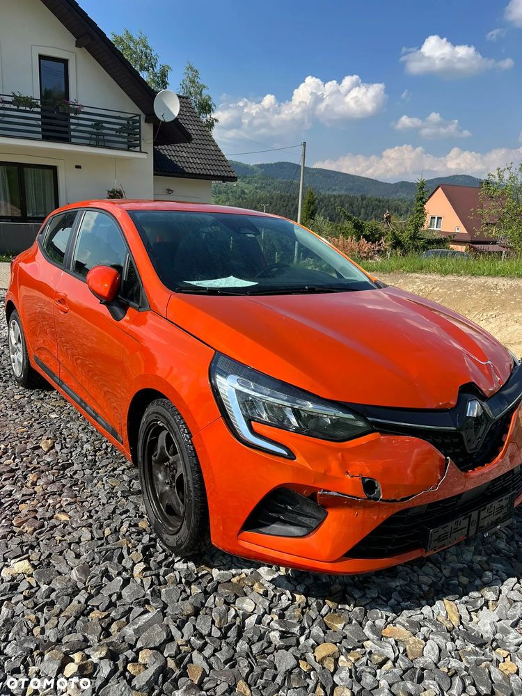 Renault Clio - 5