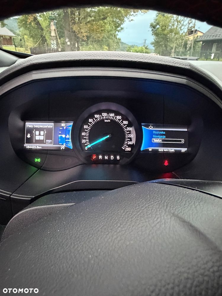 Ford Edge - 19