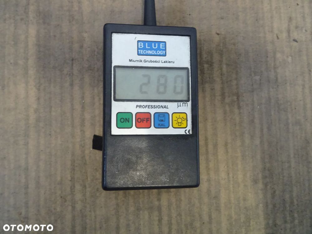 BŁOTNIK PRAWY PRZÓD PRZEDNI RENAULT TRAFIC II LAK:0D31 NR501 - 8