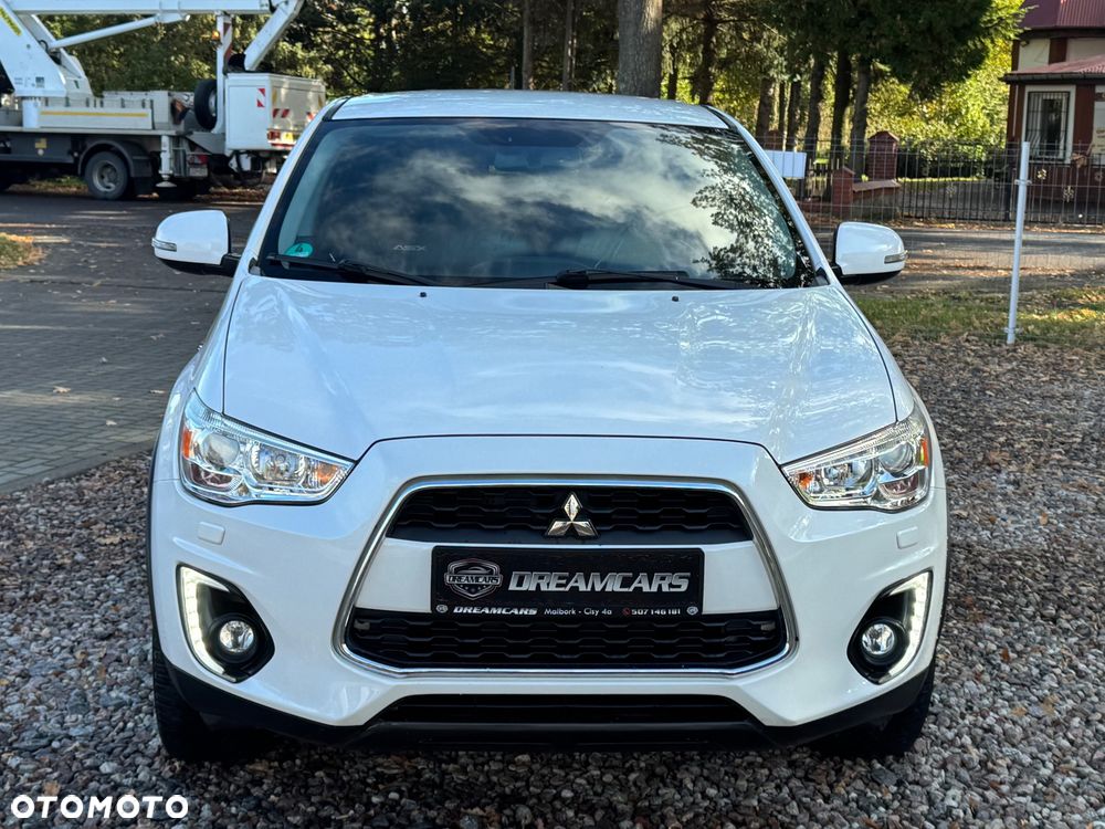 Mitsubishi ASX - 5