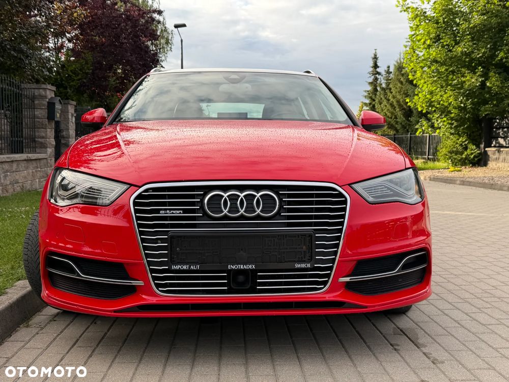 Audi A3 Sportback 1.4 TFSI e-tron S line Sportpaket - 13