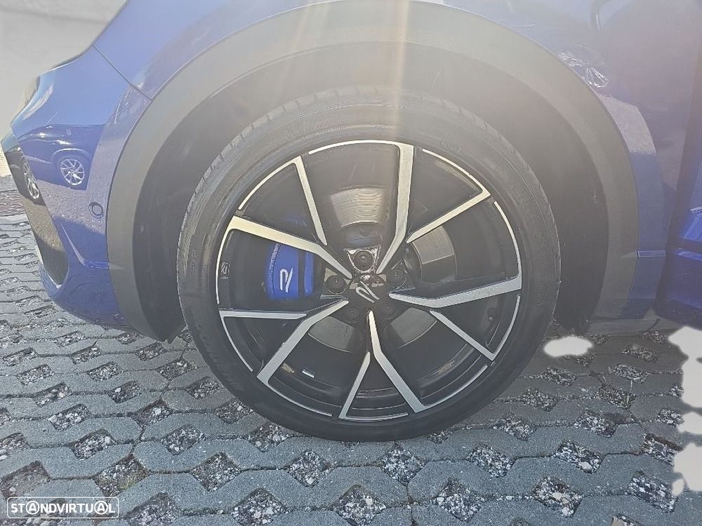 VW T-Roc R 2.0 TSI - 25