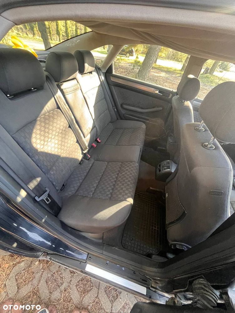 Audi A6 Limousine 1.9 TDI - 17