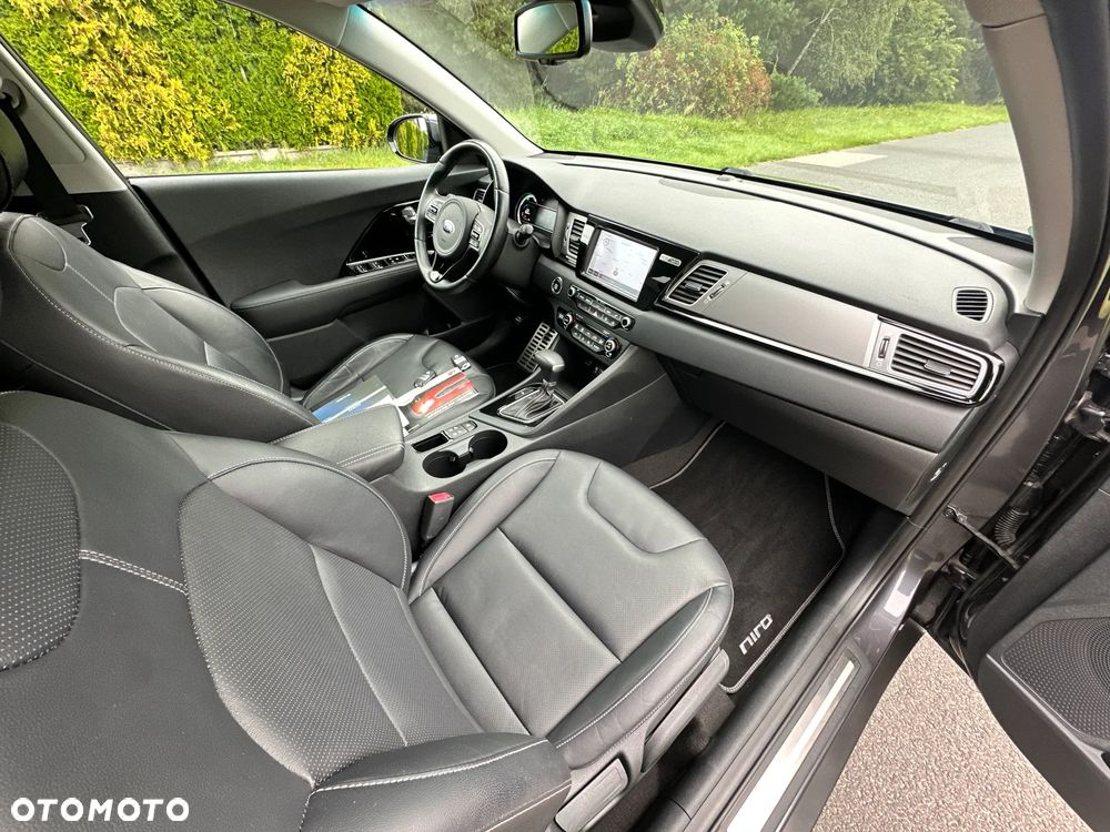 Kia Niro 1.6 GDI Hybrid XL - 29